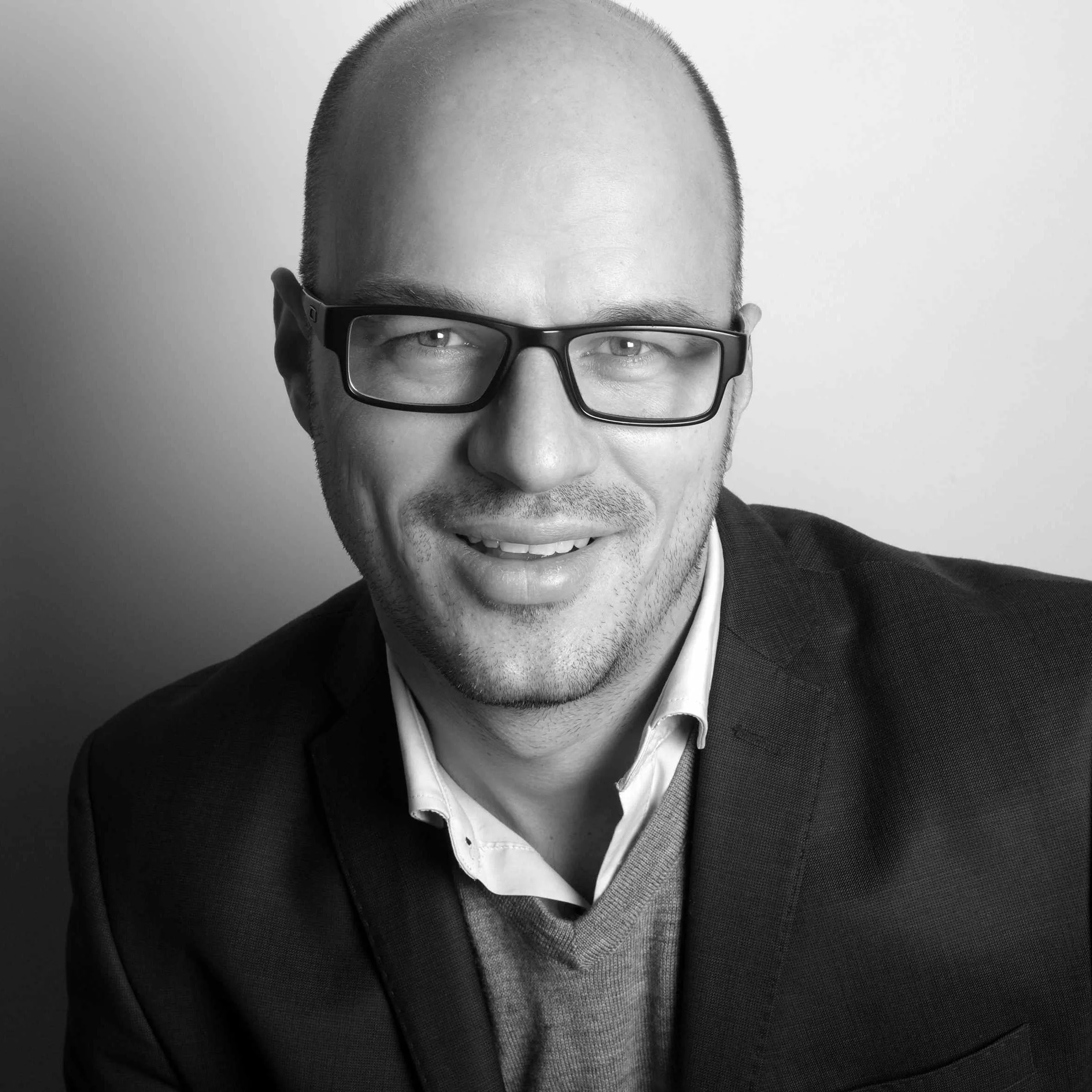 <strong>Adj. Prof. Jürgen Peterseim</strong>